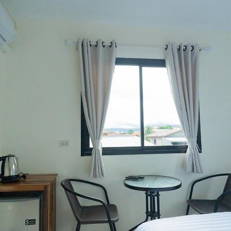Chotika Hotel โรงแรมโชติกา ณ เชียงคาน エクステリア 写真
